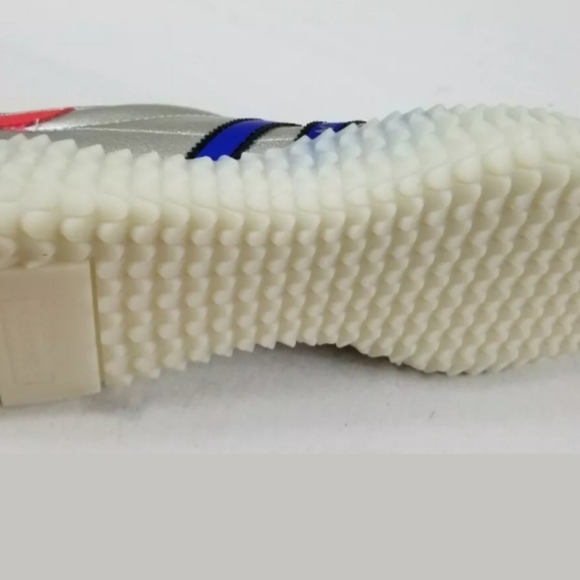 Adidas - Picture 5 of 5